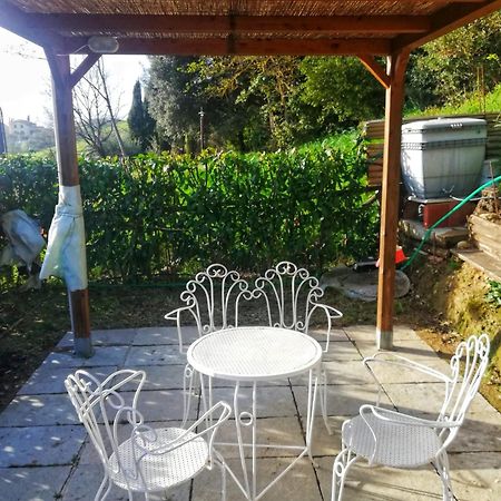 Appartamento Casa Laura San Gimignano Esterno foto